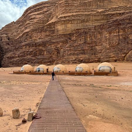 Sunrise Luxury Camp 호텔 와디럼 외부 사진