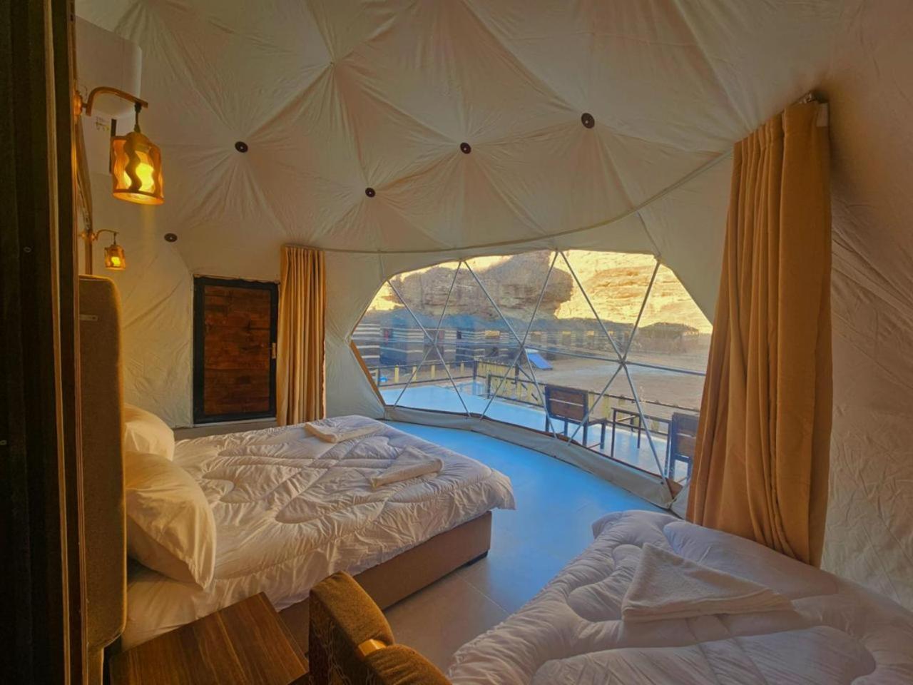Sunrise Luxury Camp 호텔 와디럼 외부 사진