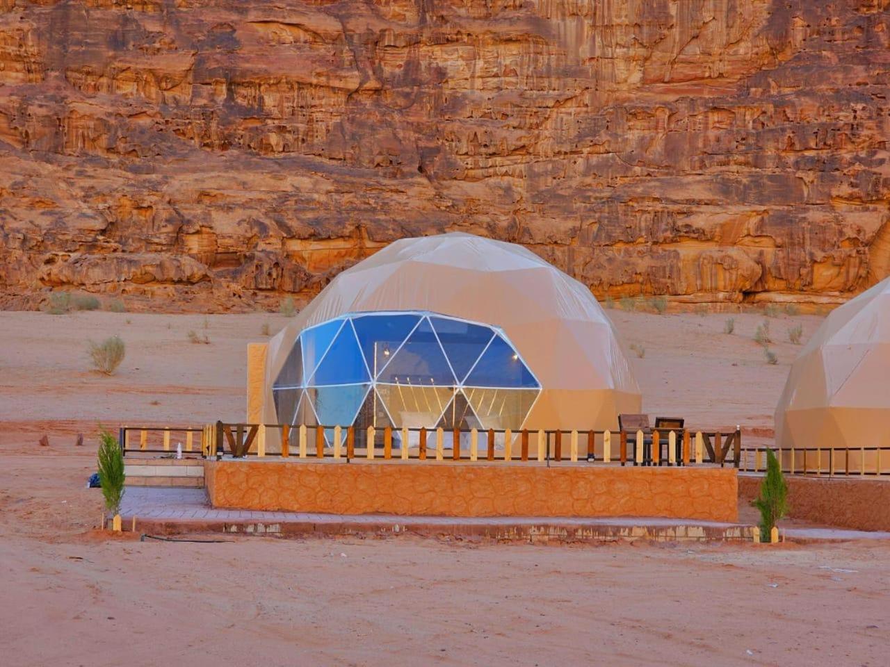 Sunrise Luxury Camp 호텔 와디럼 외부 사진